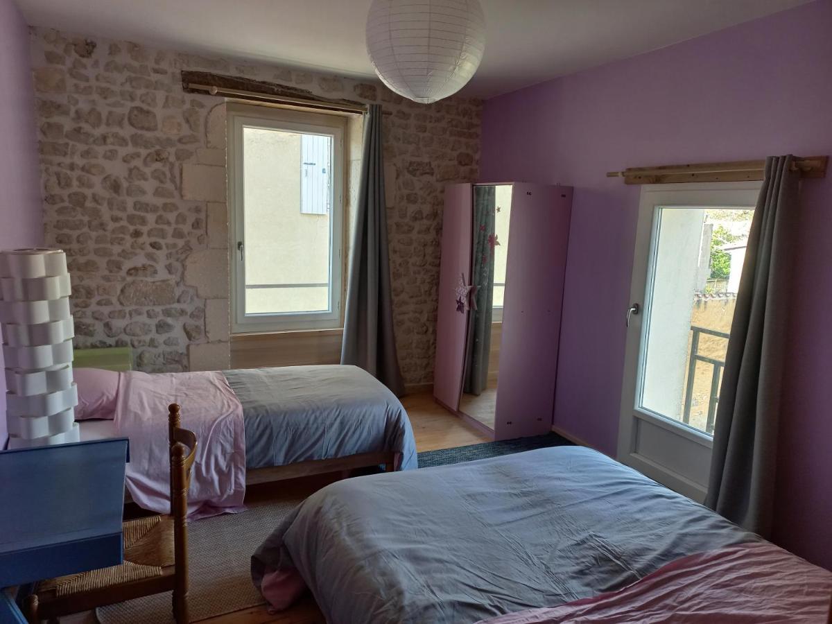 Le Moulin D'Errol Villa Saint-Jean-dʼAngély Bagian luar foto